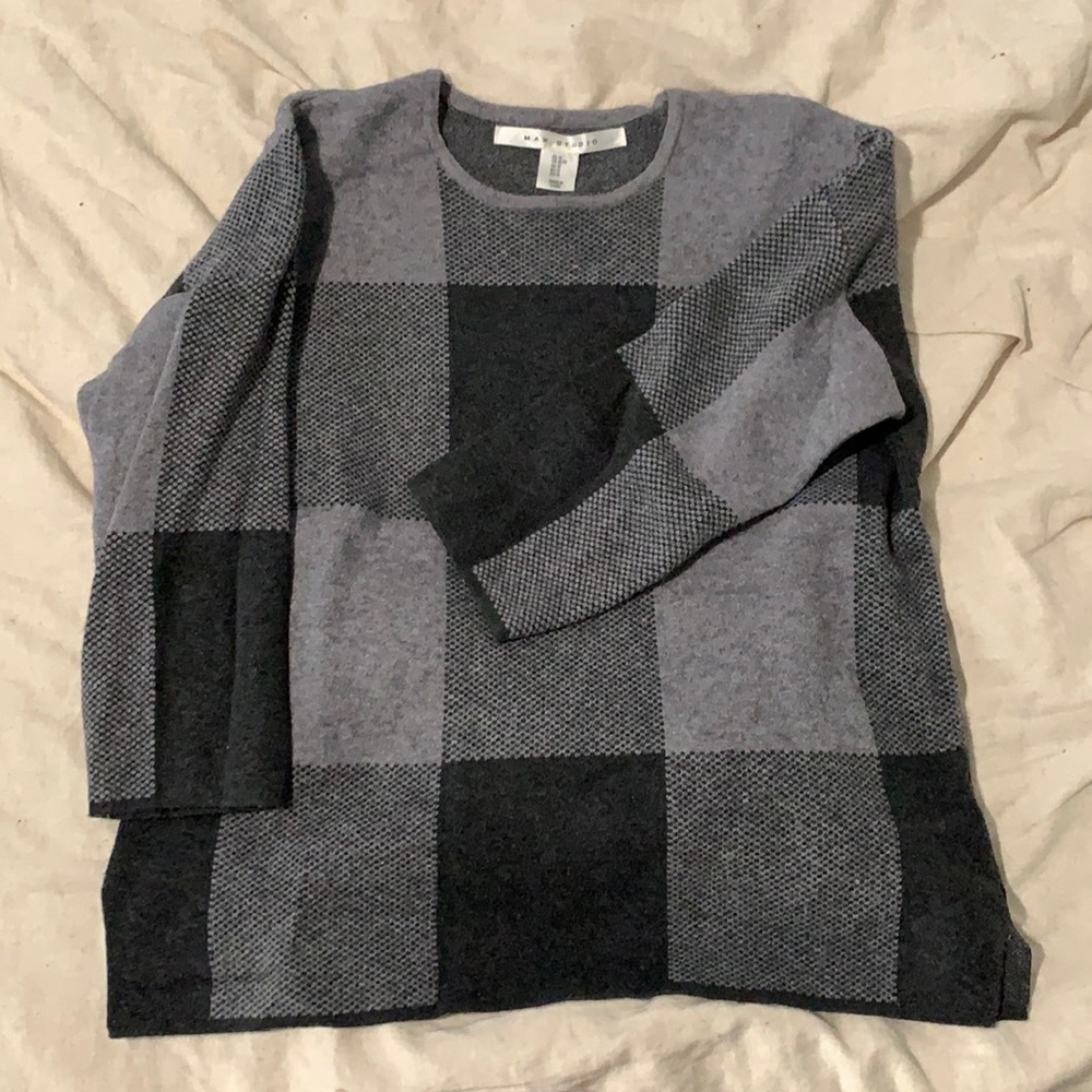 Black and gray checkered sweater